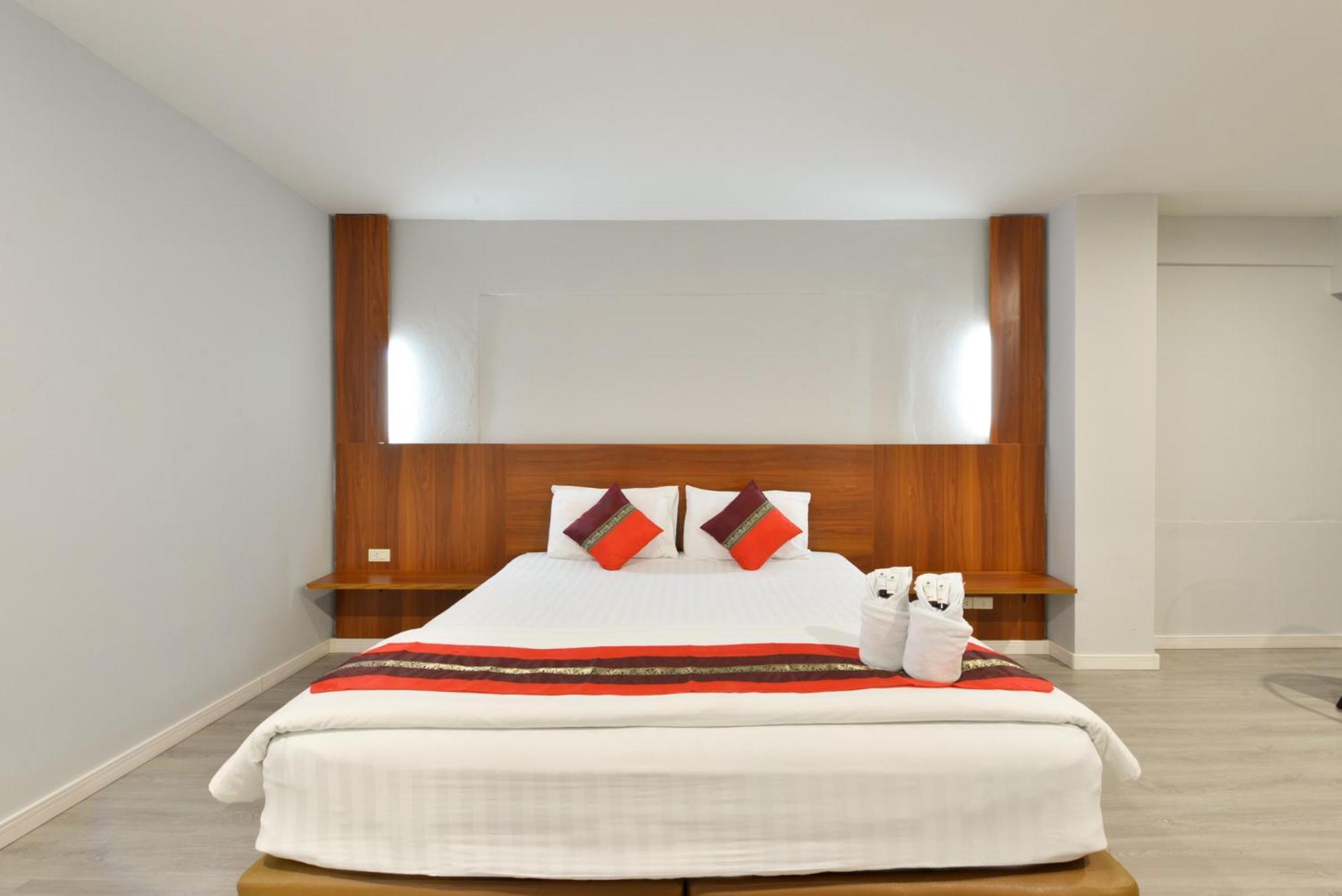 Berich Hotel Tak Zewnętrze zdjęcie